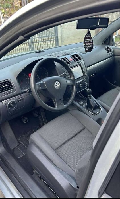 Volkswagen Golf 5 – stare bună