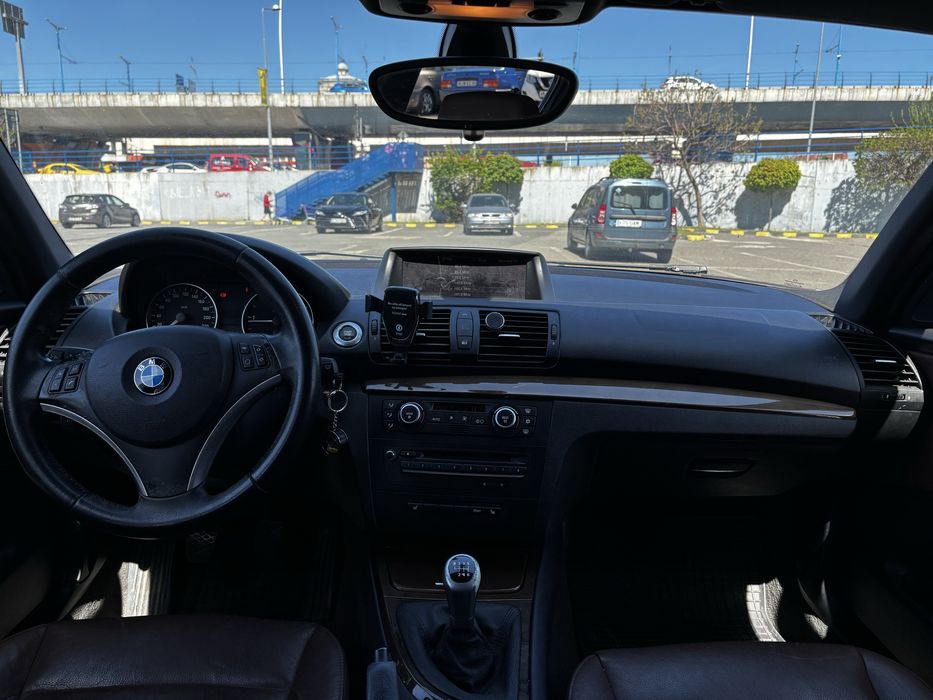 BMW 1 Series 2009 — imagine 5