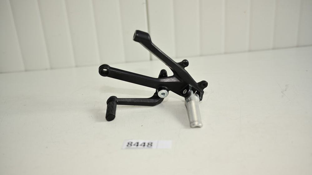 Ducati Panigale V4 2018 2024 Suport scarita stanga cu pedala