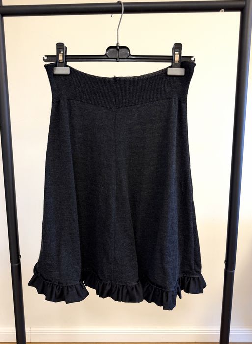 Разкроена пола с волани 100% върна