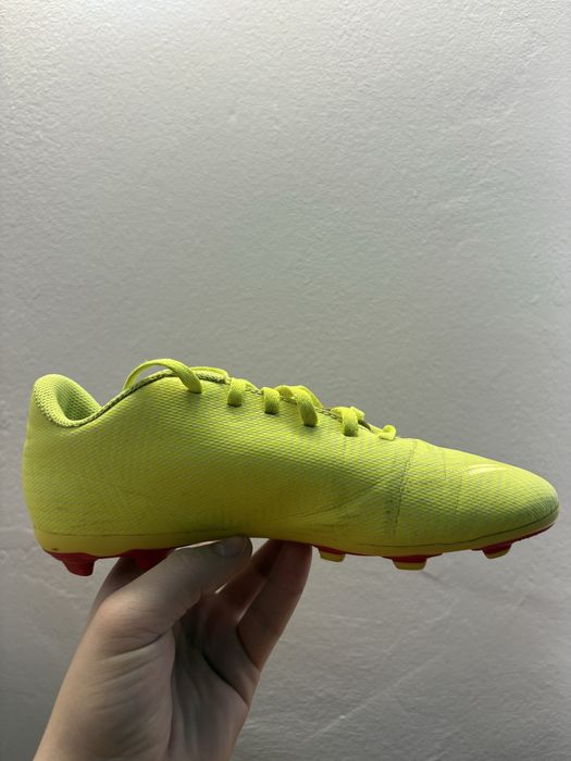 Ghete Adidas de fotbal