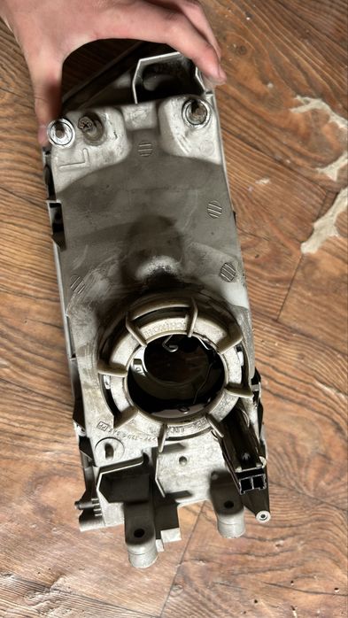 Передний левый фара А32