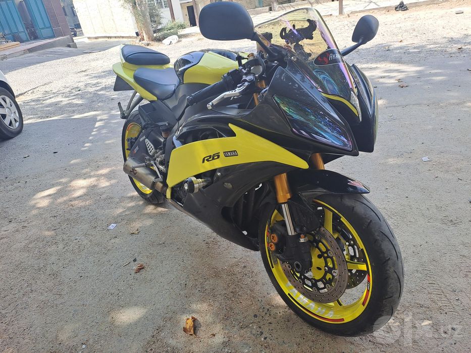 YAMAHA R6  2015 год