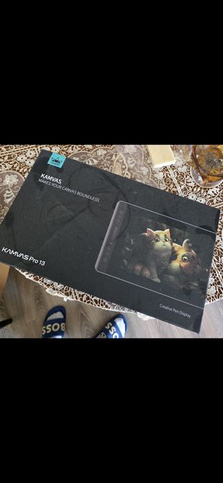 Vând Tabletă Grafică Huion KAMVAS Pro 13 (13.3") - Pachet Complet la Cutie
