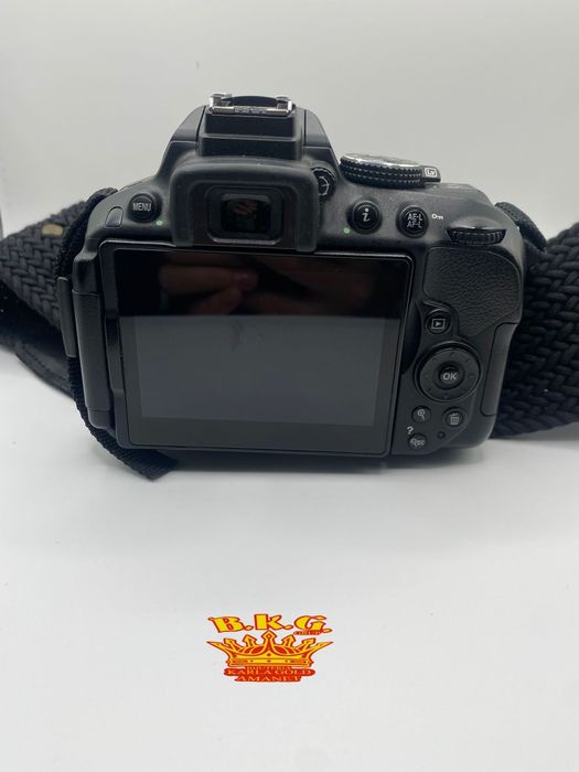 Nikon D5300 + obiectiv 18-55mm Amanet BKG