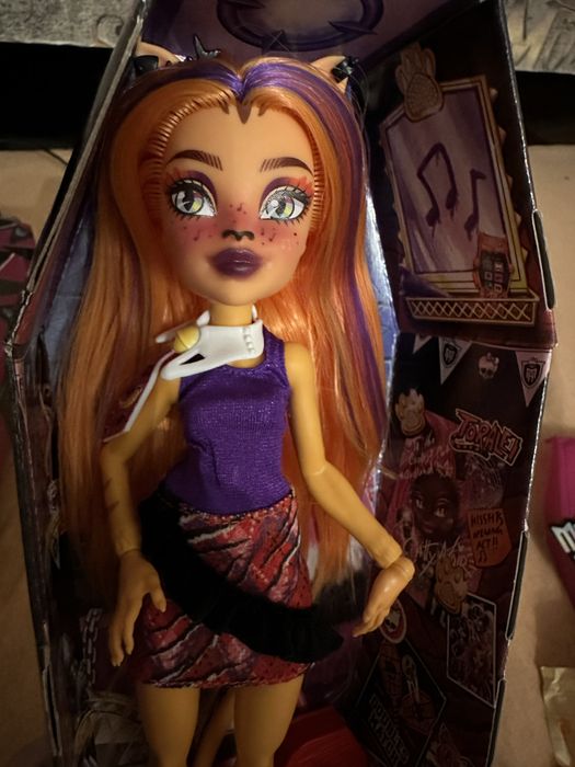 Куклы монстр хай!