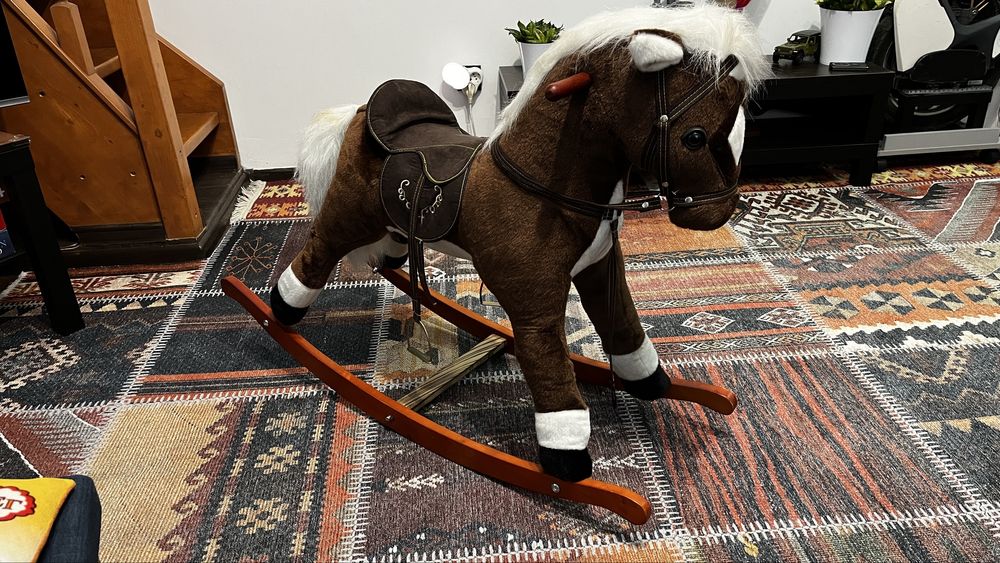 Детская лошадка качественная