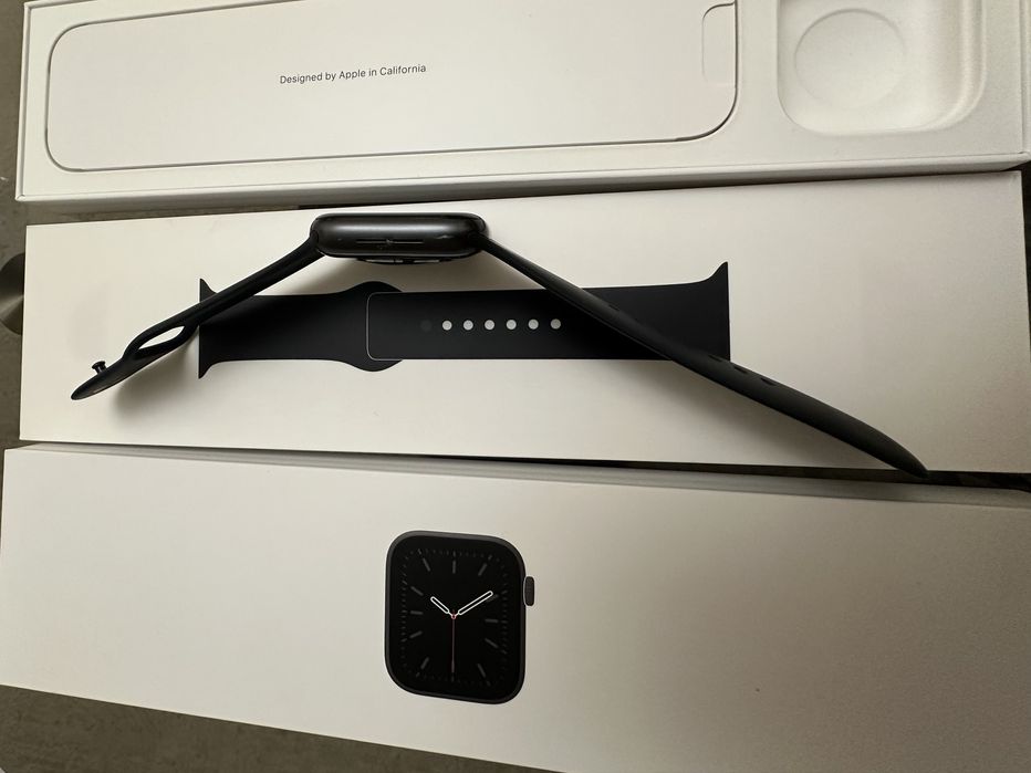Apple watch series 6 44 mm sp Gray