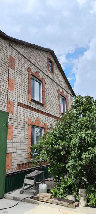 Продам жилой коттедж