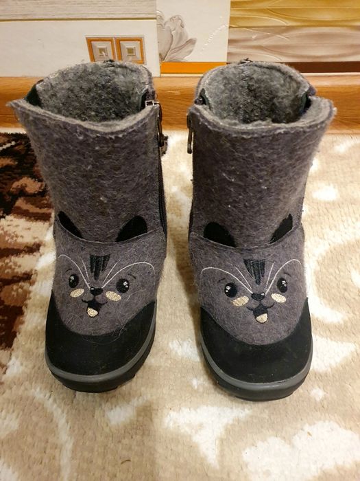 Продам детские валенки