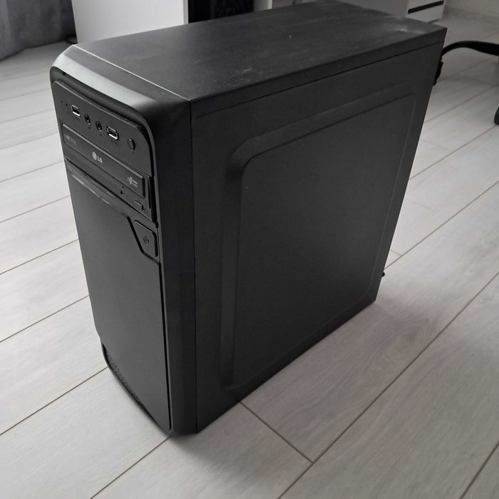 Компютър - абсолютно нов