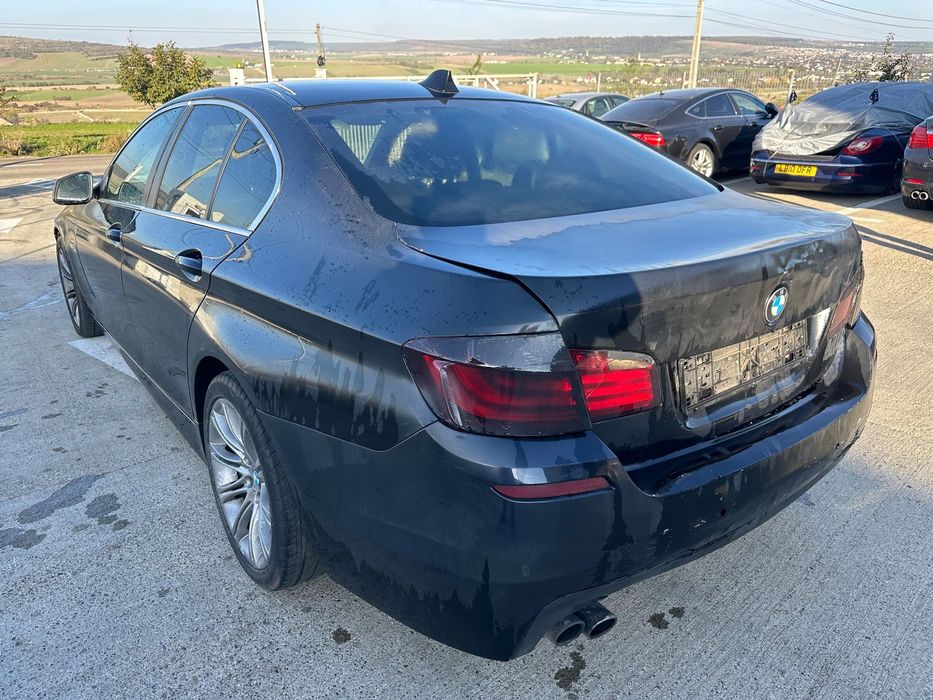 Dezmembrez / Dezmembrari / Piese / Accesorii Bmw seria 5 f10 2011 2.0d n47d20c 184 cp cutie automata negru