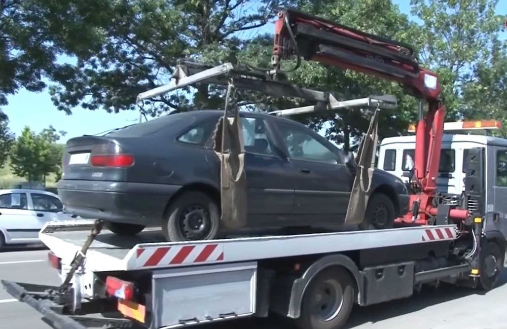 Primim Rable Auto Fier Vechi - Ridicare masini defecte si uzate