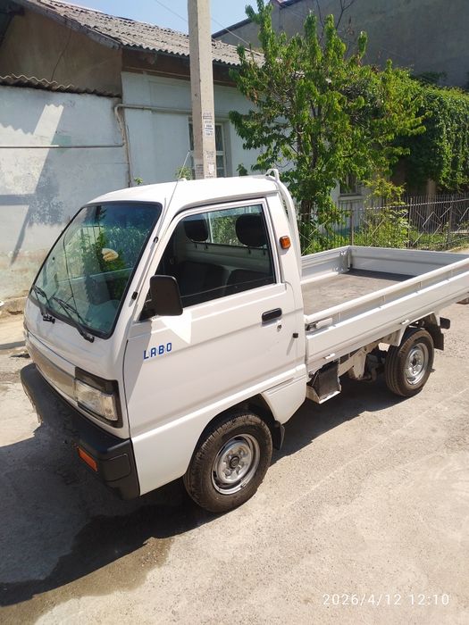 Labo yuk avtomobil oʻzimniki  yangi sotaman.