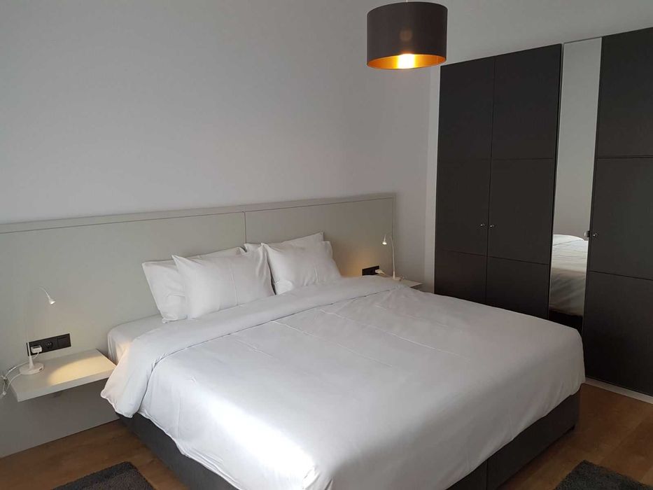 Inchiriez apartament Piata Unirii/Nicolae Balcescu Farmacia 24