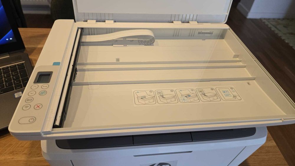 Imprimanta HP LaserJet M140w