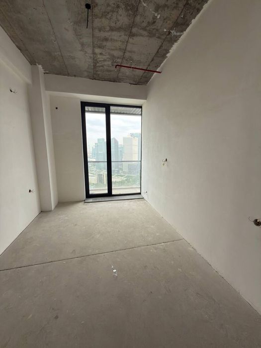 NRG U-Tower Продается 3 комнатная квартира коробка Дружба народов