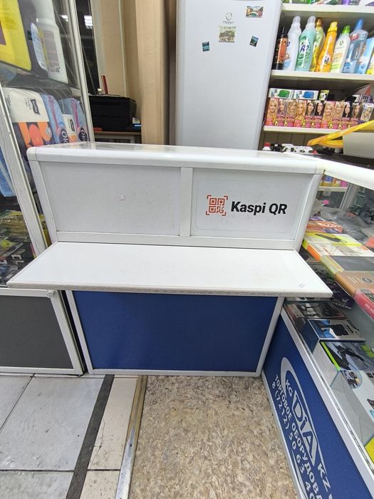 Витрина б/у 5 секций