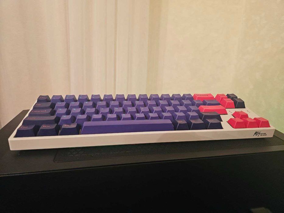 Rk royal kludge rk68 plus