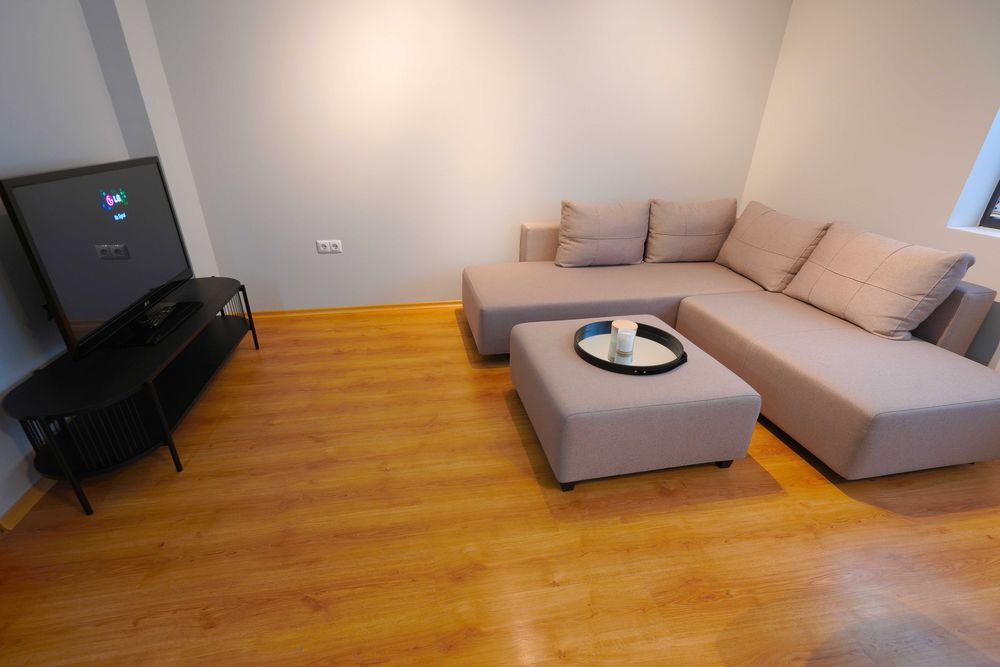 Tристаен обзаведен апартамент. Ремонт. Спортна зала, Чаталджа, ВИНС