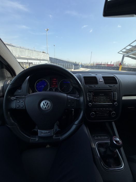 Wolkswafen Golf 5 GTI