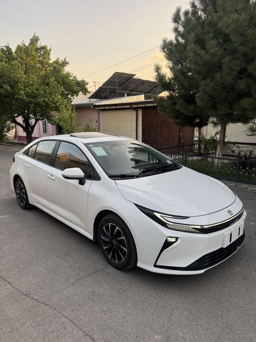 Toyota Corolla 2026 Restayling Hybrid Massla Yengi