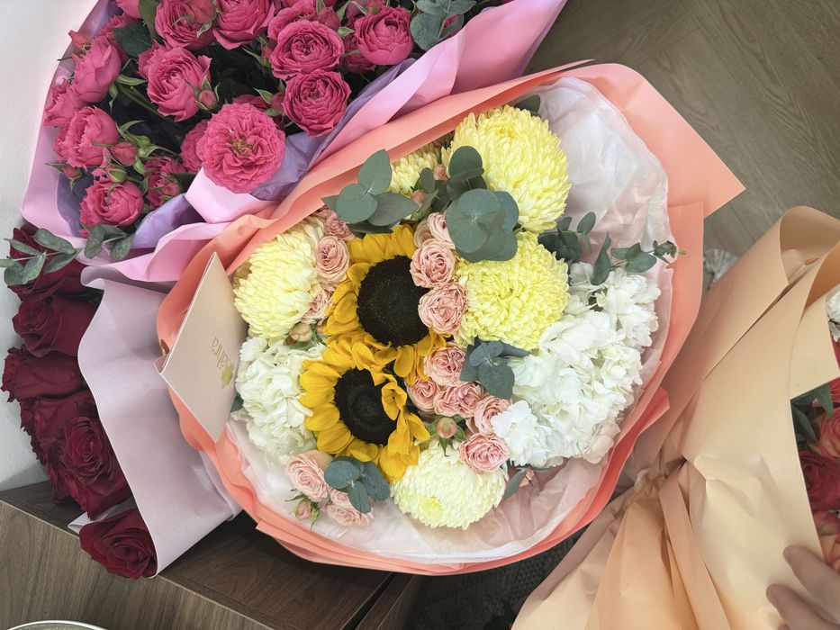 Продам цветы ниже стоимости