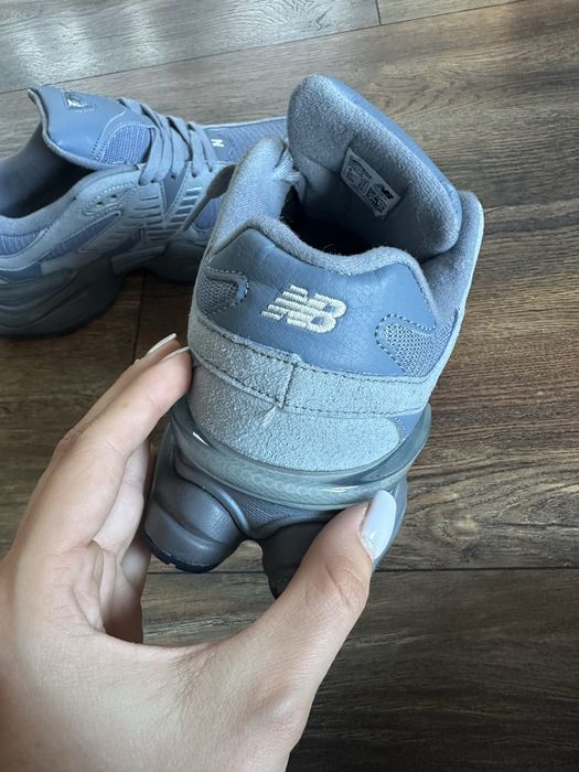 Маратонки New balance 9060