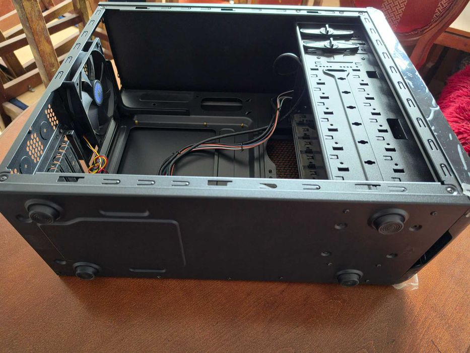 Компютърна кутия Cooler Master Force 500