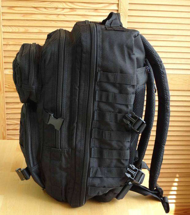 CUMPARA RUCSAC Militar PRET BUN - Mil-Tec 36 litri Negru Ghiozdan Calatorie Drumetie Expandabil Impermeabil Rezistent Apa Praf - Negru - SKU 14002201
