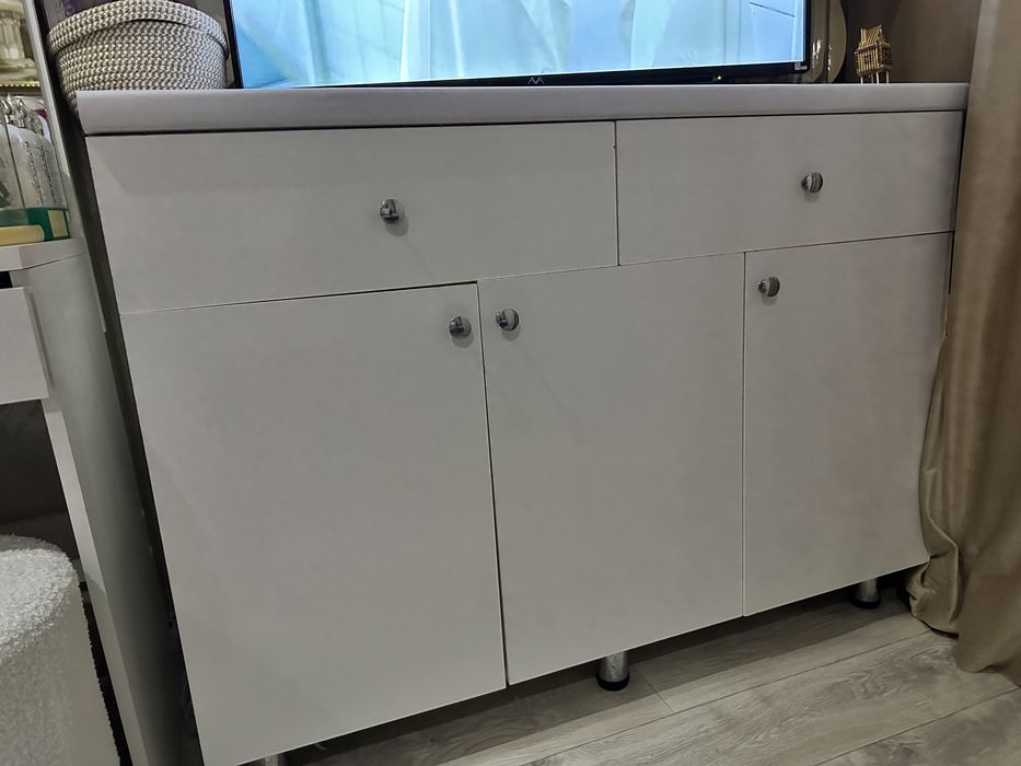 Продаю комод фирменная