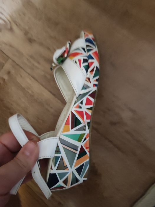 Босоножки 33р Disney