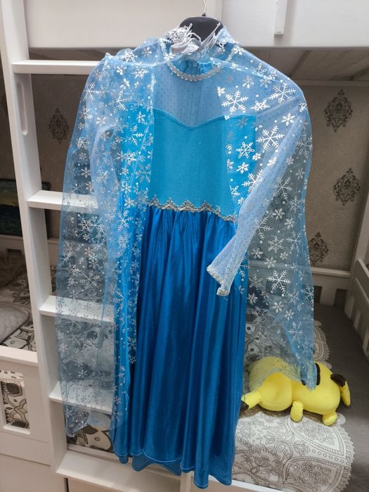 Продам костюм Эльзы