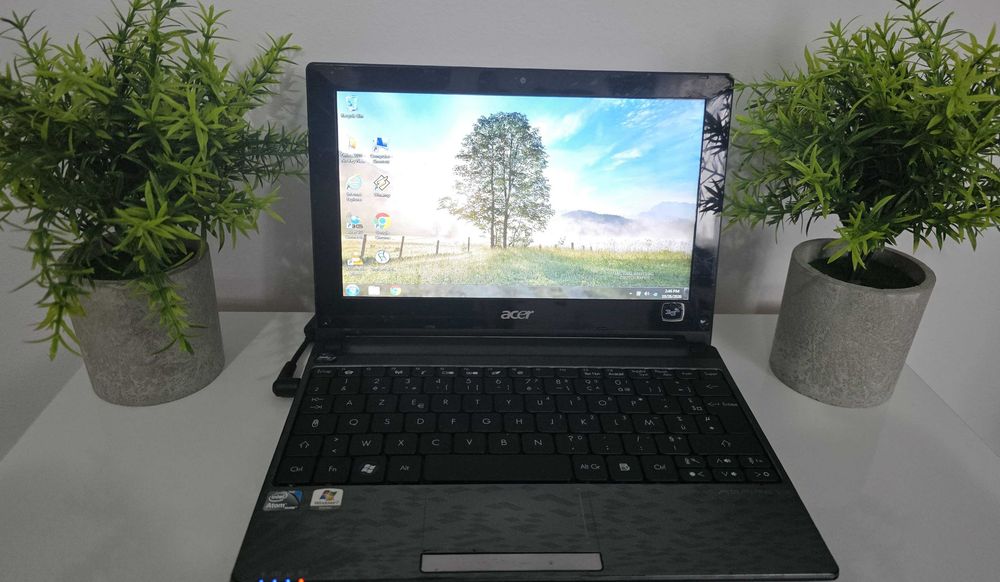 Mini laptop Acer Aspire One D260