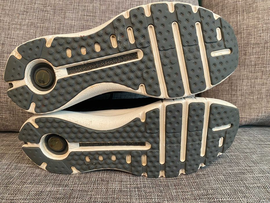 Adidasi UnderArmour HOVR Phantom nr 45