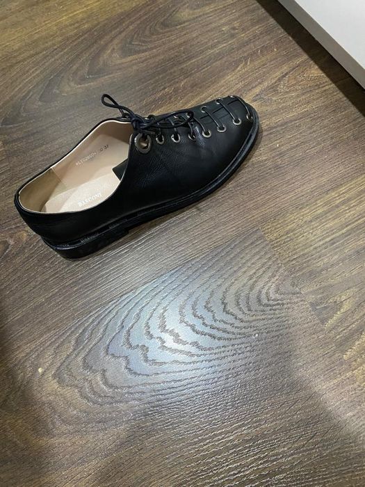 Продаю женскую обувь