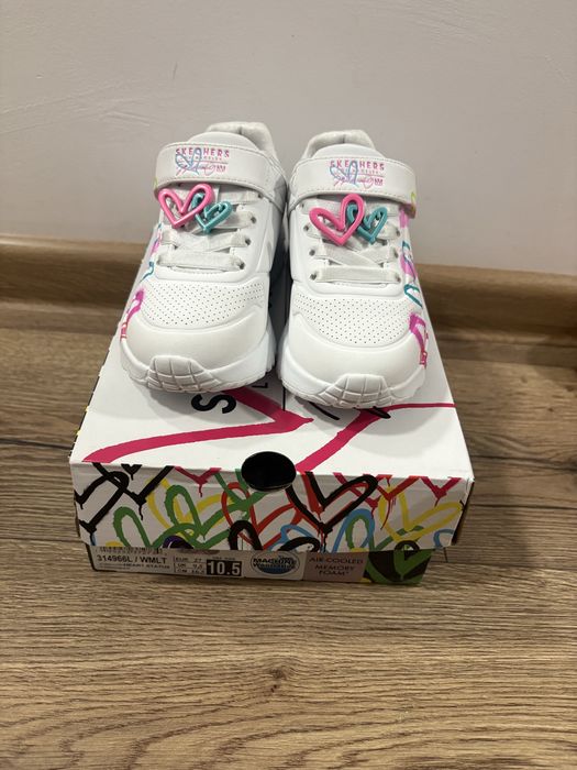 Adidas Skechers