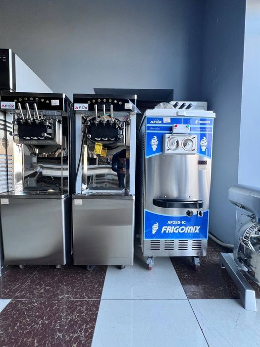 Muzqaymoq chiqaruvchi aparat