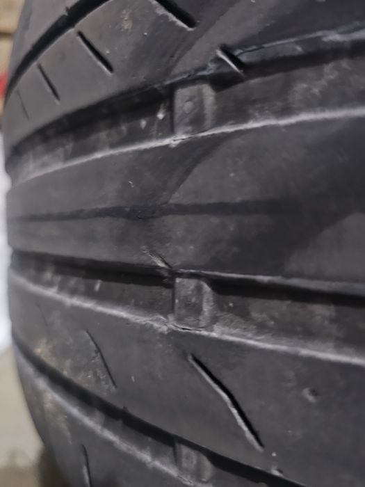 Anvelope vara  255 / 55  R 18