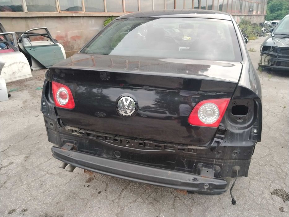 Volkswagen Passat B6 1.9TDI 105к.с. BKC на части