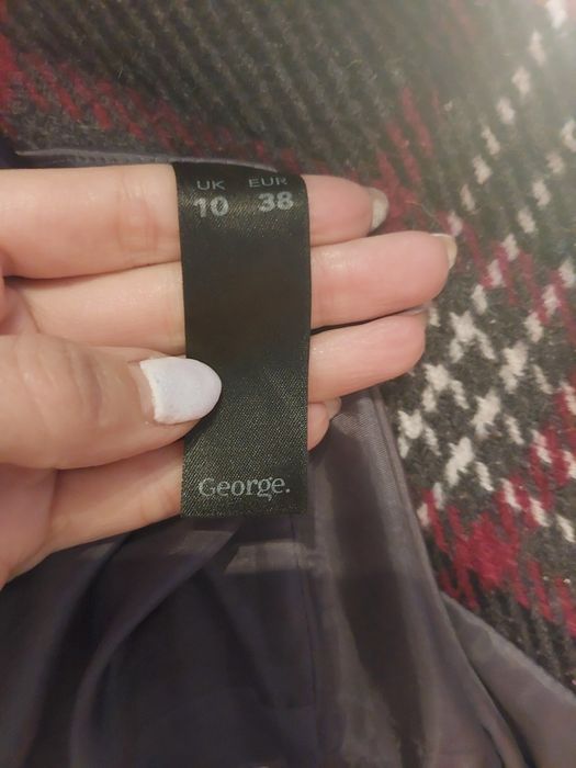 Дамски палтa р-ри 34,36,38