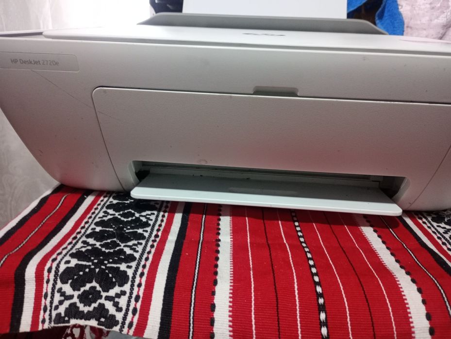 Imprimanta HP Desktop 2720e