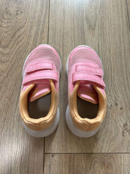 Оригинални детски маратонки Adidas