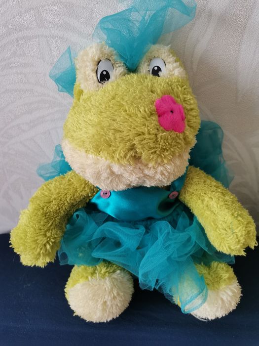 Плюшени играчки - мече, жабка, куче и други