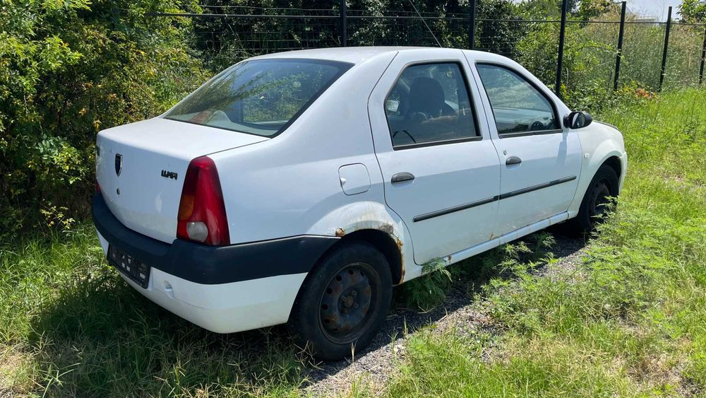 Dezmembrez Dacia Logan 1 non facelift 1,4 benzina 2006 culoare alb