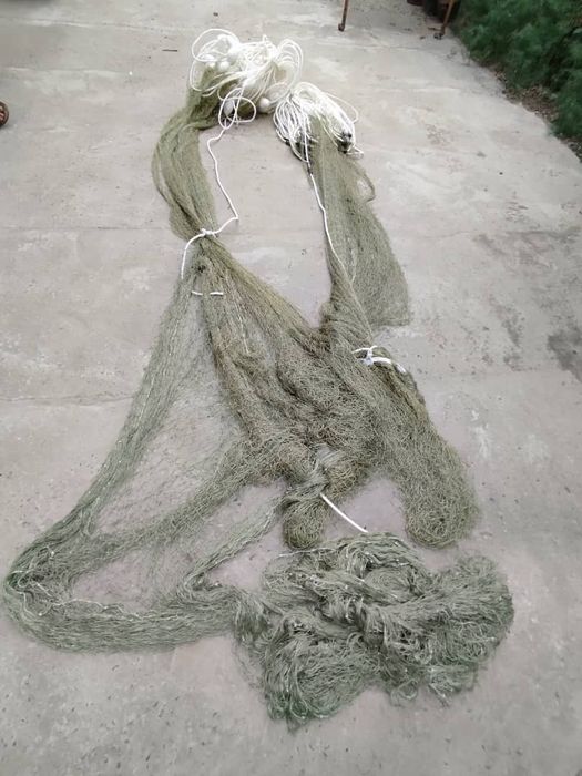 Бредень для ловли рыбы в водоемах.