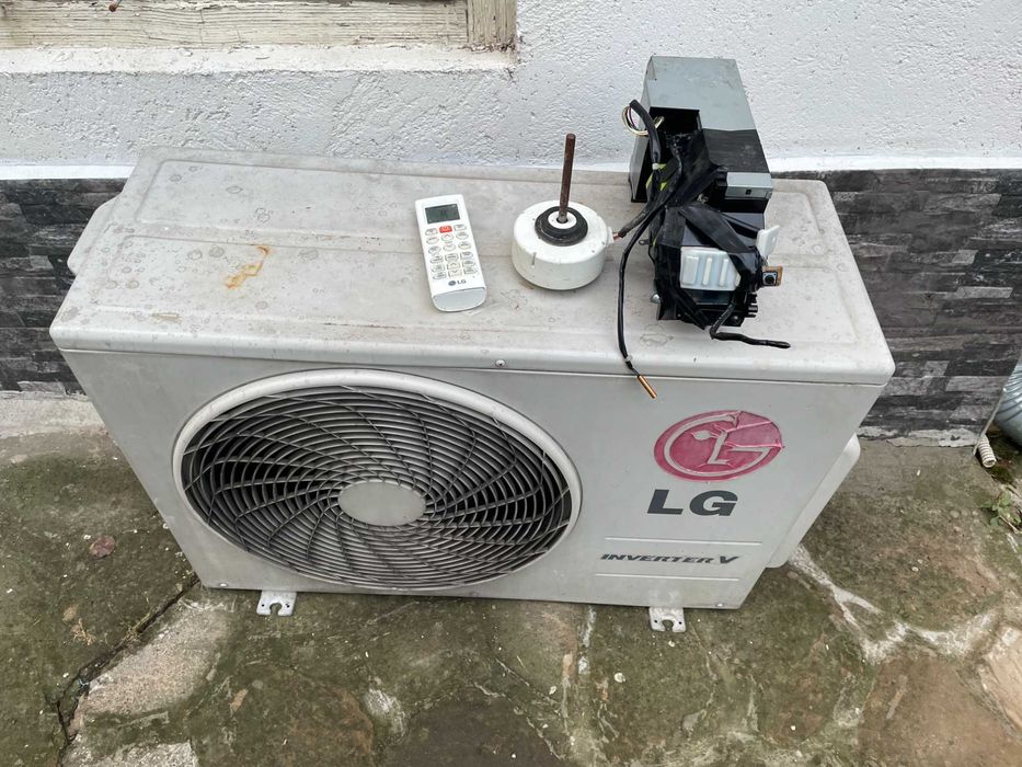 Външно тяло на климатик 12-ка подходящо за термопомпа