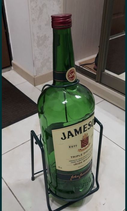 Продам Бутыль Jameson