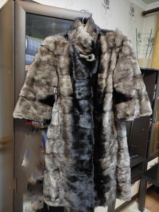 Продам норковую шубу!