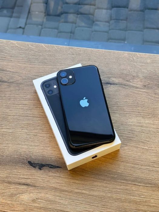 Продам iPhone 11 128Gb Айфон 11 128Гб